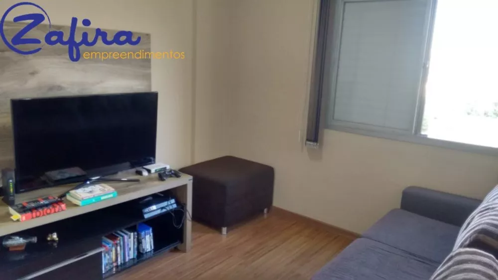 Apartamento à venda com 2 quartos, 61m² - Foto 2