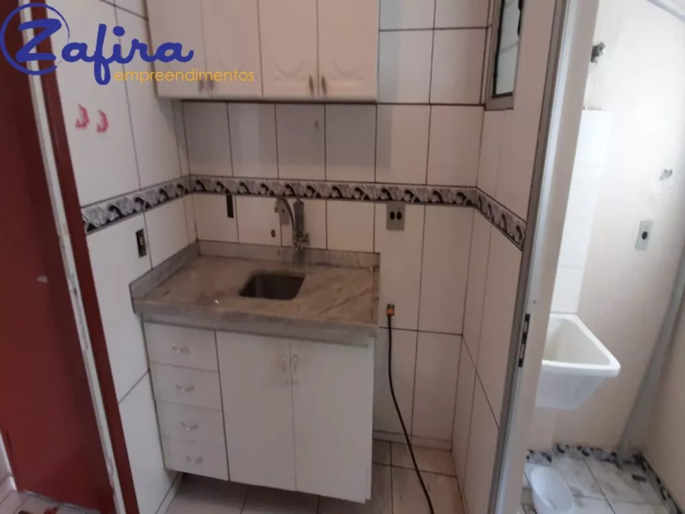 Apartamento para alugar com 3 quartos, 61m² - Foto 7