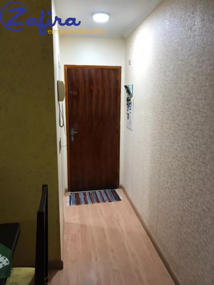 Apartamento à venda com 3 quartos, 63m² - Foto 2