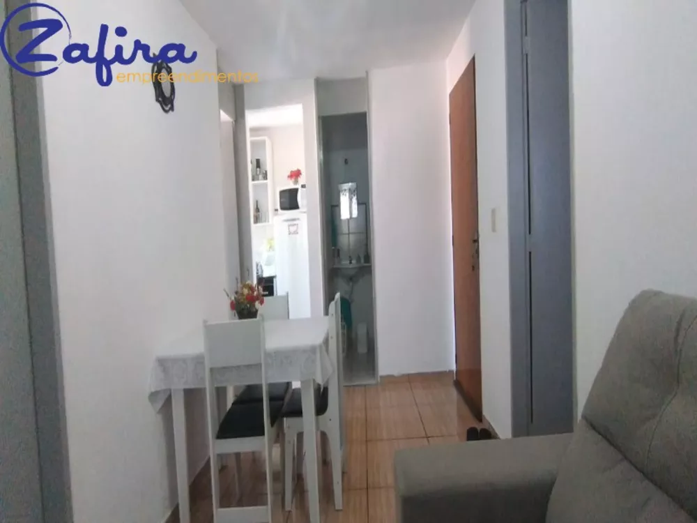 Apartamento à venda com 3 quartos, 83m² - Foto 2