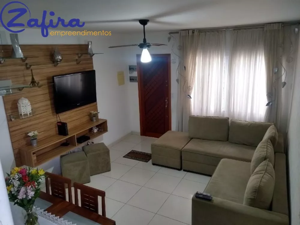 Casa à venda com 3 quartos, 103m² - Foto 1