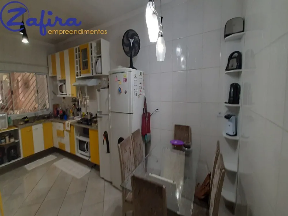 Casa, 3 quartos, 230 m² - Foto 4