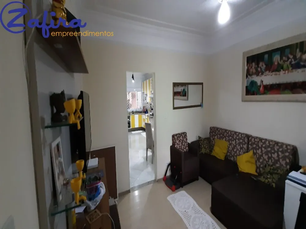 Casa, 3 quartos, 230 m² - Foto 3