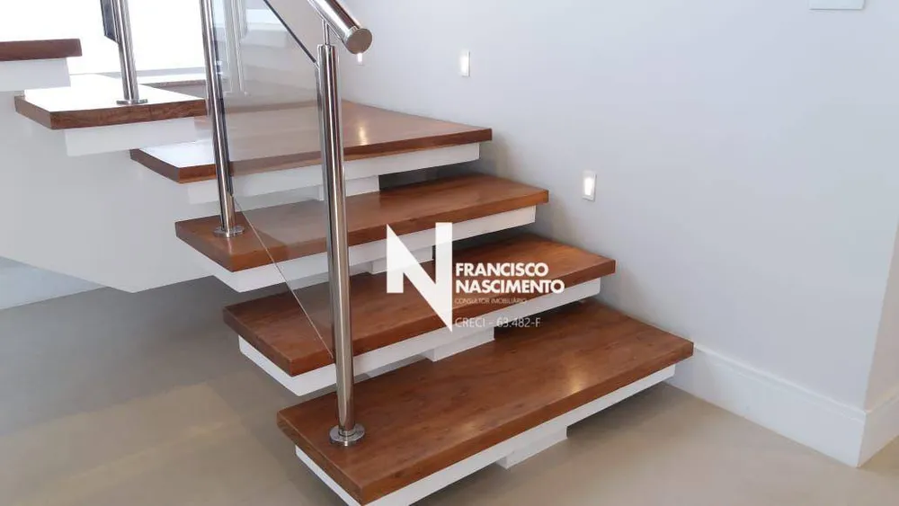 Sobrado, 3 quartos, 368 m² - Foto 4