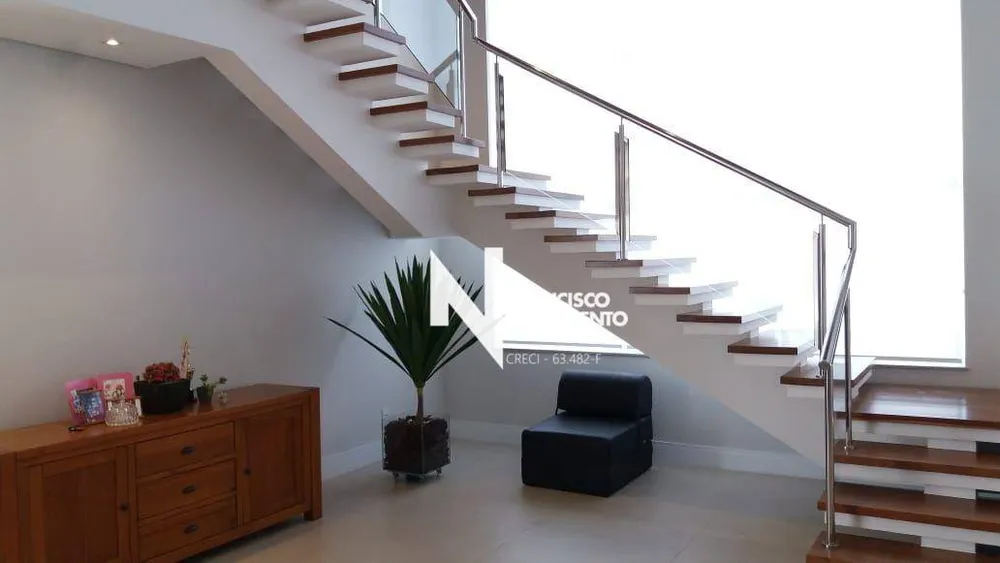 Sobrado, 3 quartos, 368 m² - Foto 3