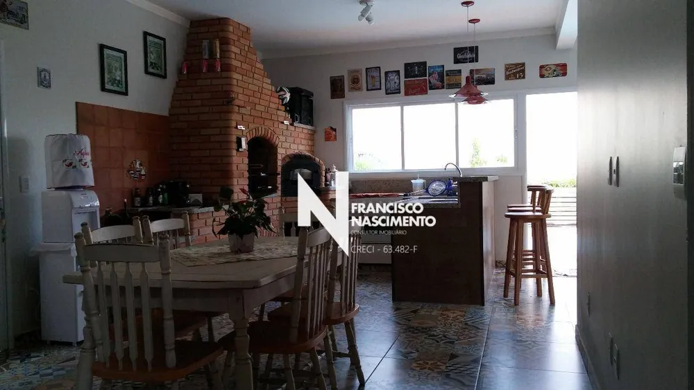 Sobrado, 3 quartos, 263 m² - Foto 4