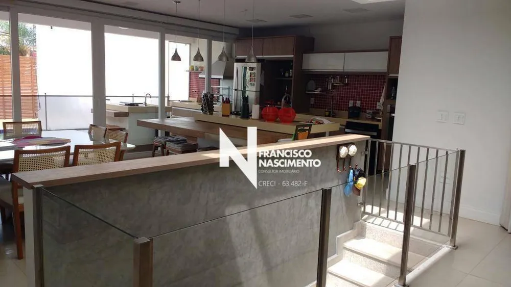 Casa, 3 quartos, 350 m² - Foto 1