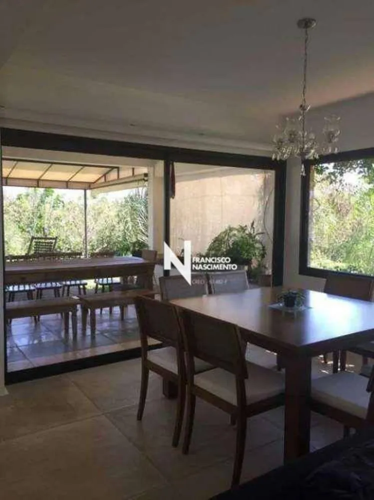 Sobrado, 4 quartos, 230 m² - Foto 2