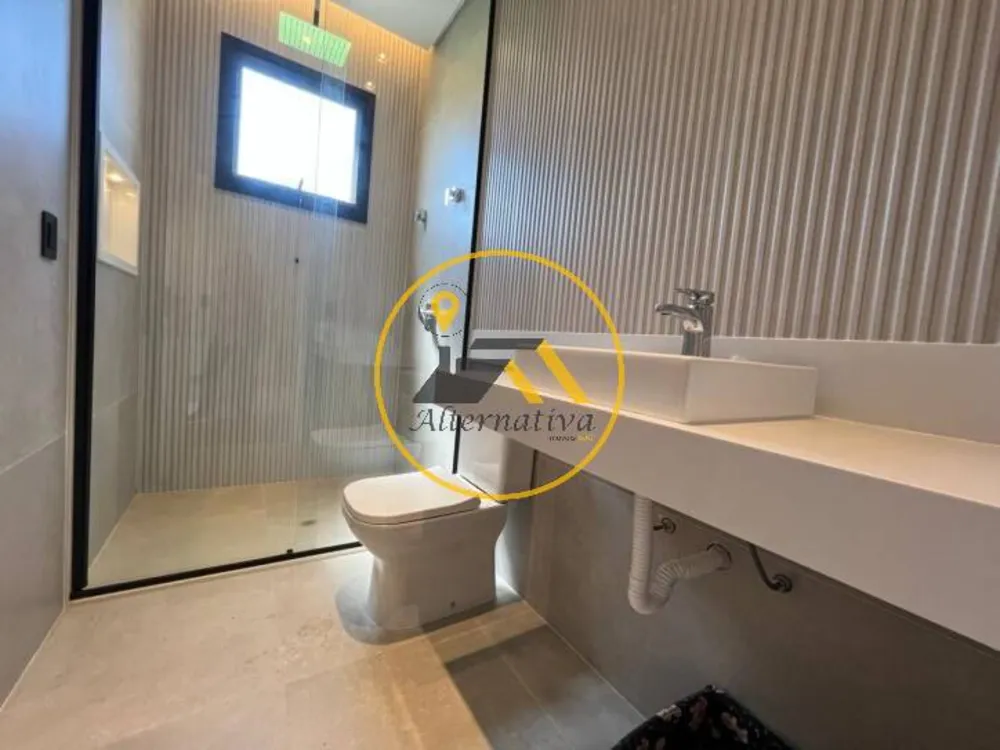 Sobrado, 3 quartos, 271 m² - Foto 1