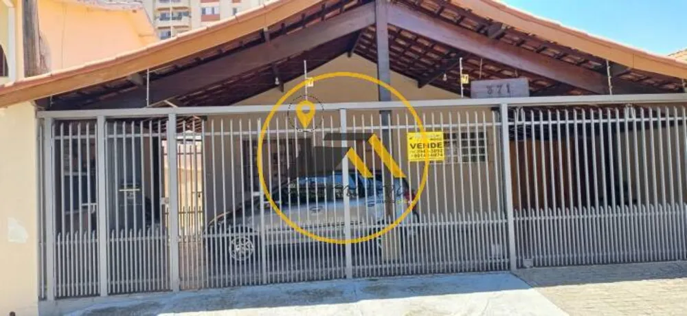 Casa, 3 quartos, 253 m² - Foto 1