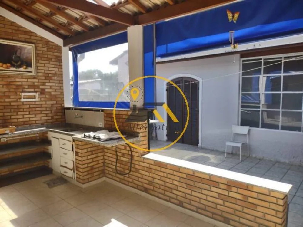Casa, 3 quartos, 250 m² - Foto 2