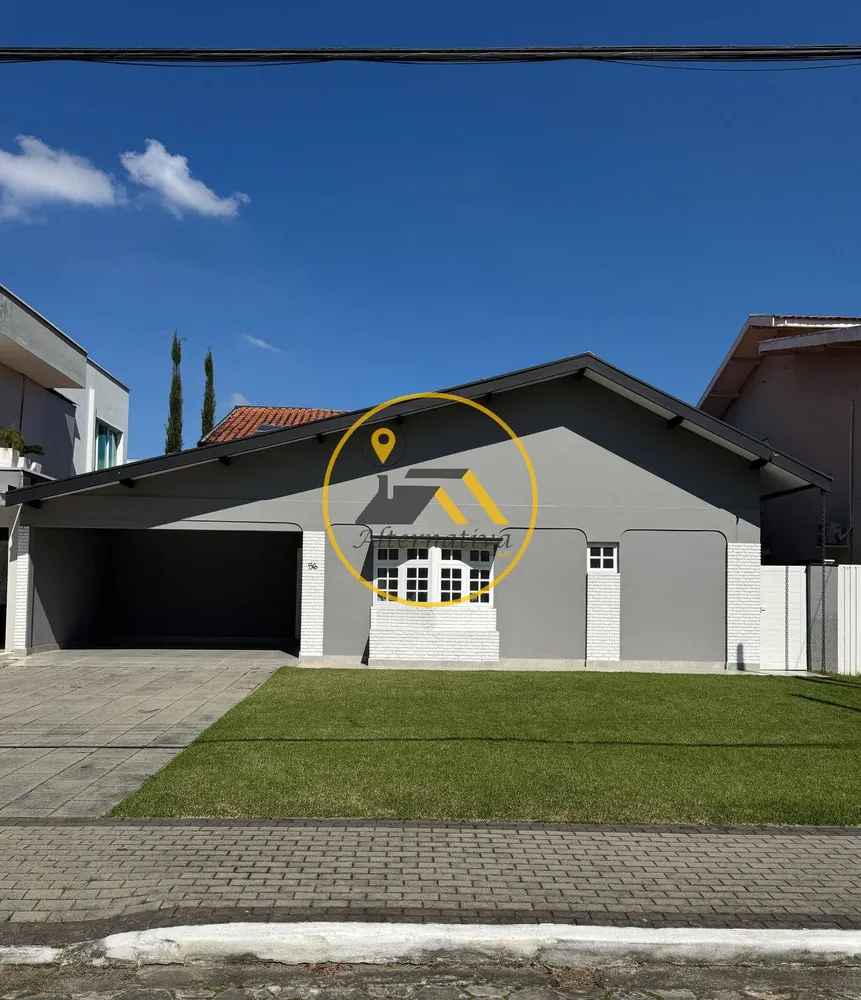 Casa, 4 quartos, 177 m² - Foto 1