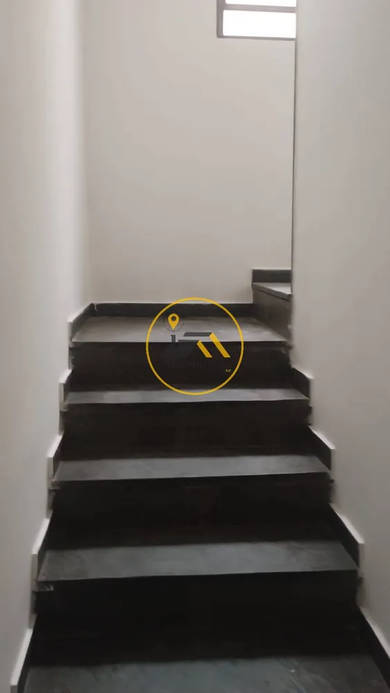 Casa, 3 quartos, 270 m² - Foto 3