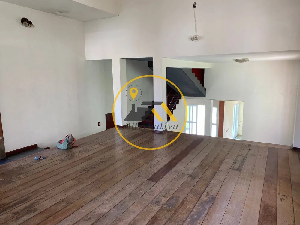 Casa, 4 quartos, 180 m² - Foto 1