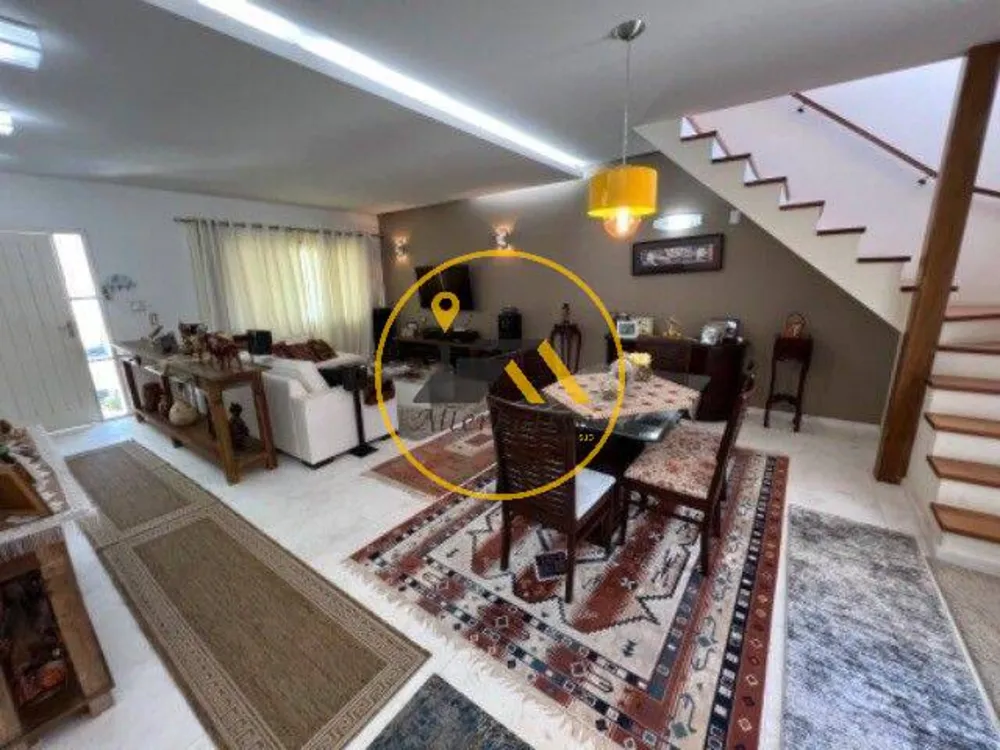 Sobrado, 4 quartos, 190 m² - Foto 1