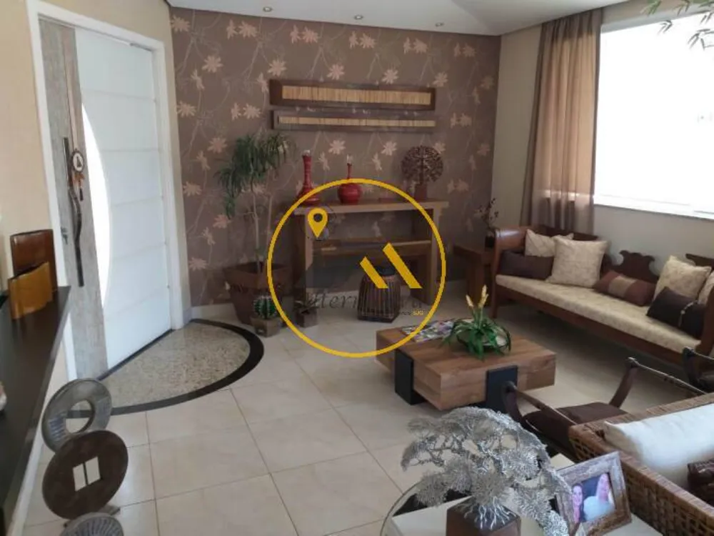 Sobrado, 4 quartos, 540 m² - Foto 1