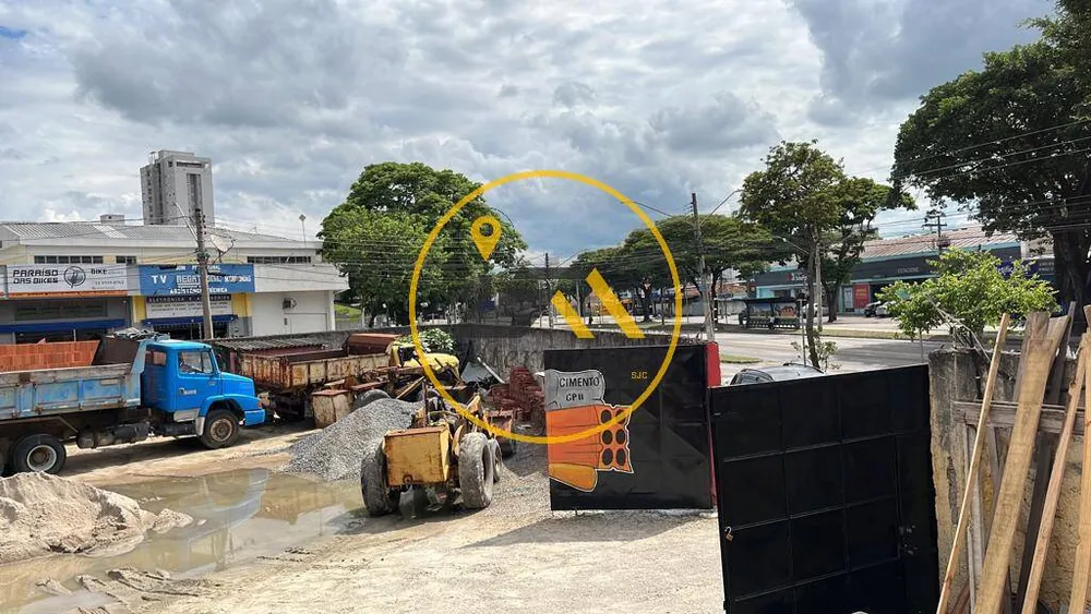 Loja-Salão, 1050 m² - Foto 1