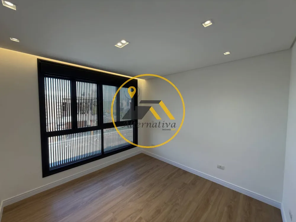 Casa, 4 quartos, 350 m² - Foto 1