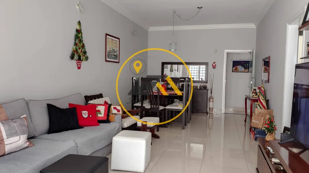 Casa, 3 quartos, 109 m² - Foto 1