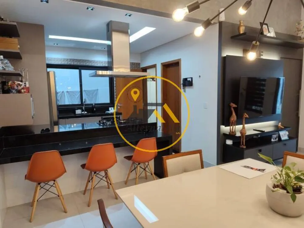 Casa, 3 quartos, 170 m² - Foto 1