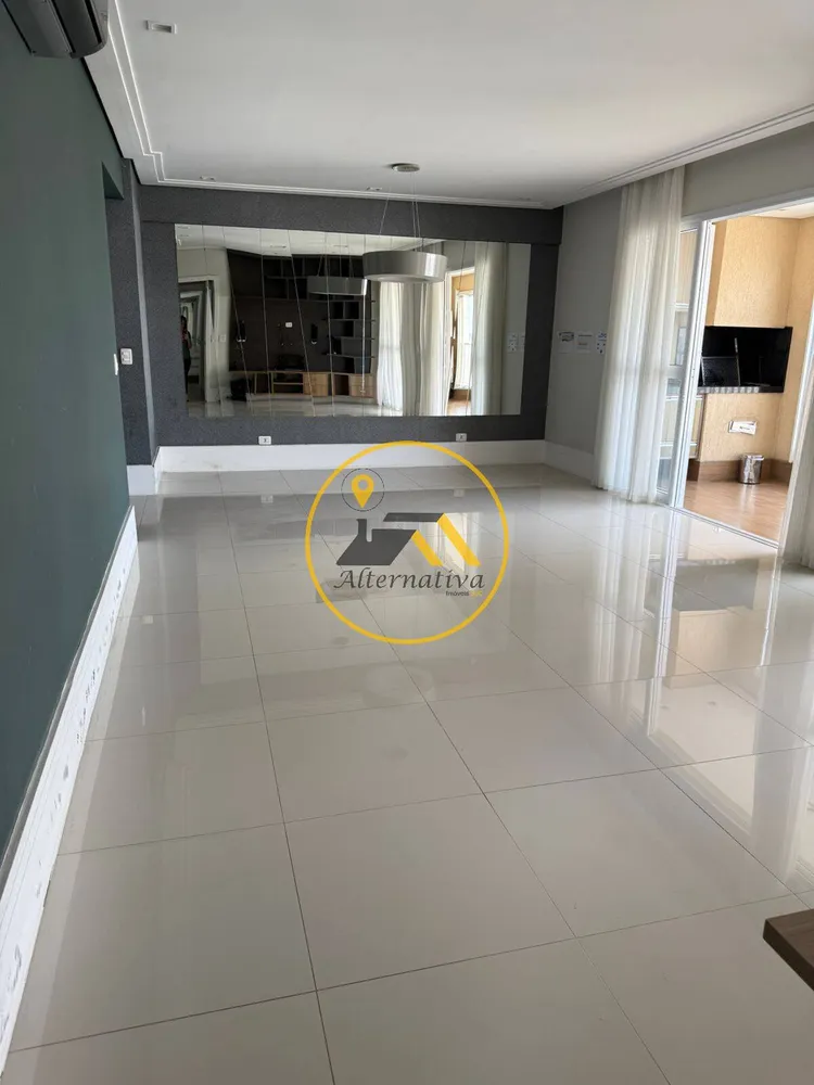 Apartamento, 3 quartos, 131 m² - Foto 2