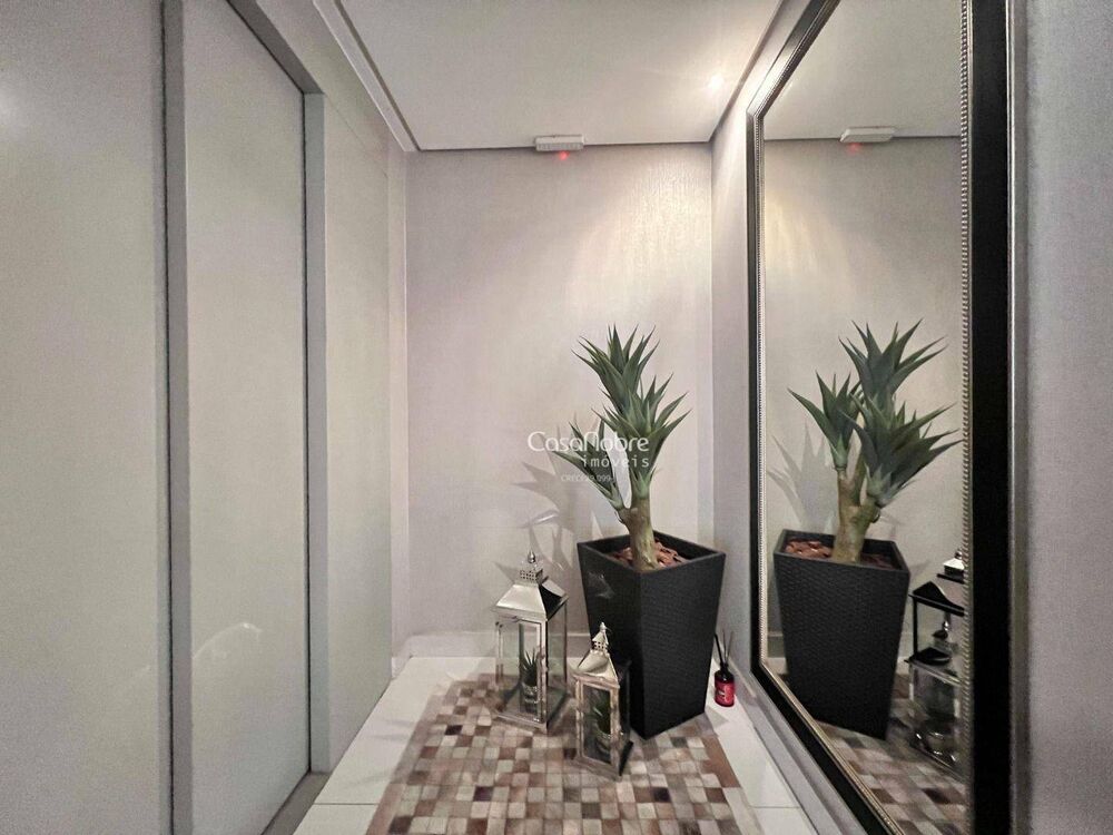 Apartamento, 3 quartos, 202 m² - Foto 2