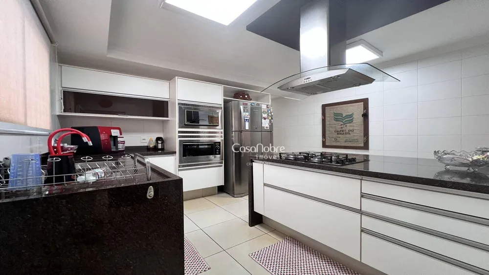 Apartamento, 3 quartos, 202 m² - Foto 21