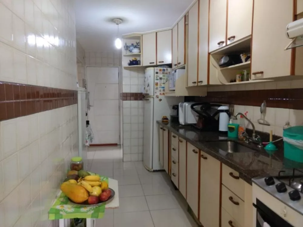 Apartamento à venda com 3 quartos, 84m² - Foto 3