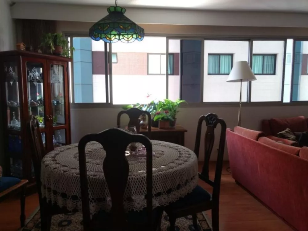 Apartamento à venda com 3 quartos, 108m² - Foto 3