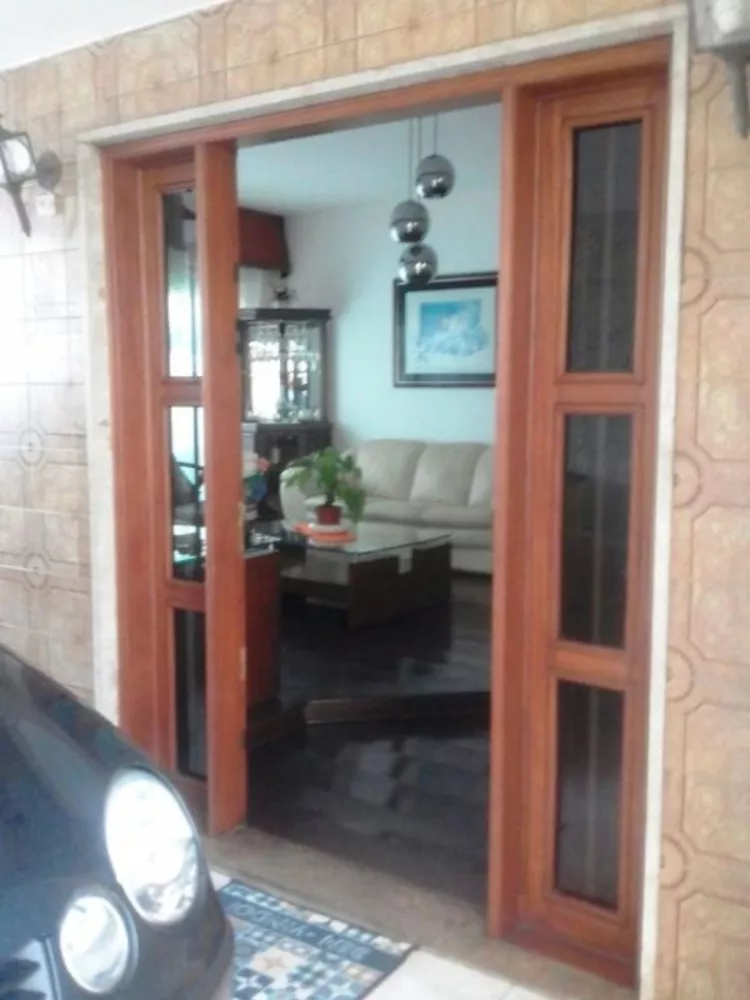Casa, 3 quartos, 216 m² - Foto 2