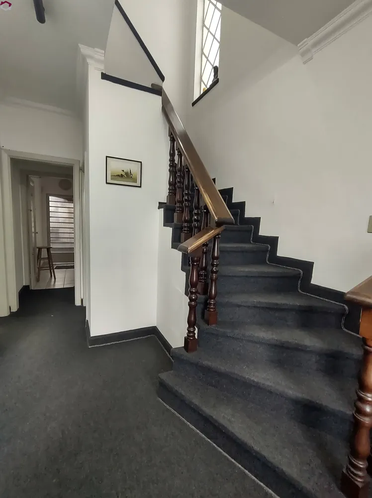 Casa, 5 quartos, 178 m² - Foto 2