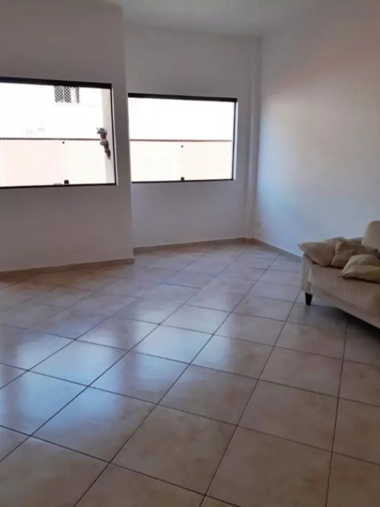 Casa à venda com 3 quartos, 150m² - Foto 3