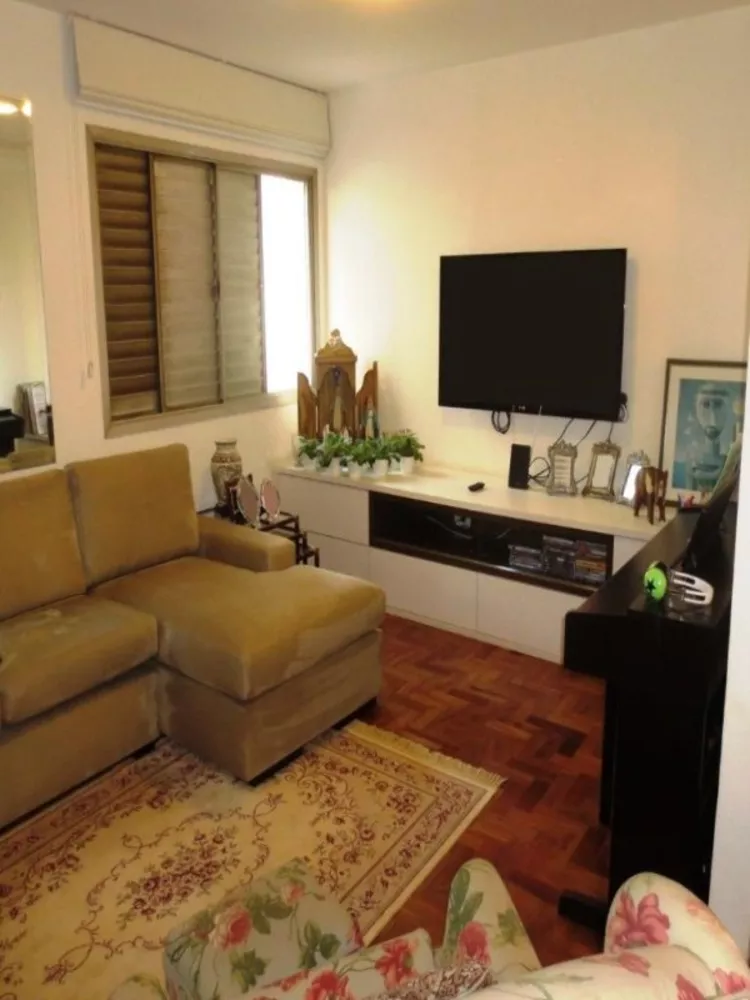 Apartamento à venda com 3 quartos, 123m² - Foto 1