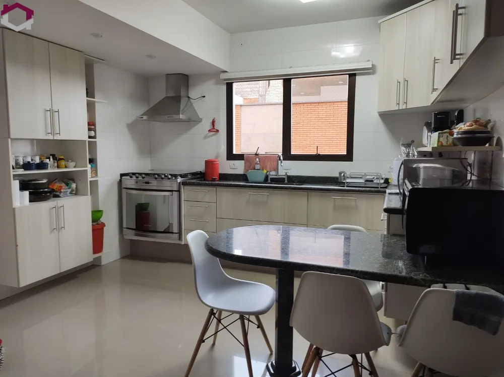 Apartamento, 4 quartos, 178 m² - Foto 1