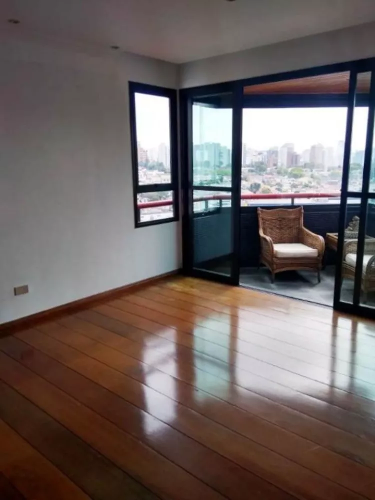 Apartamento à venda com 3 quartos, 124m² - Foto 1