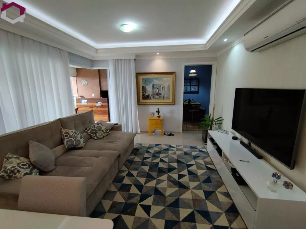 Apartamento à venda com 3 quartos, 173m² - Foto 2