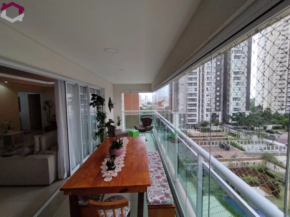 Apartamento à venda com 3 quartos, 173m² - Foto 4