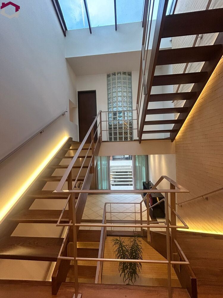 Casa, 4 quartos, 393 m² - Foto 1