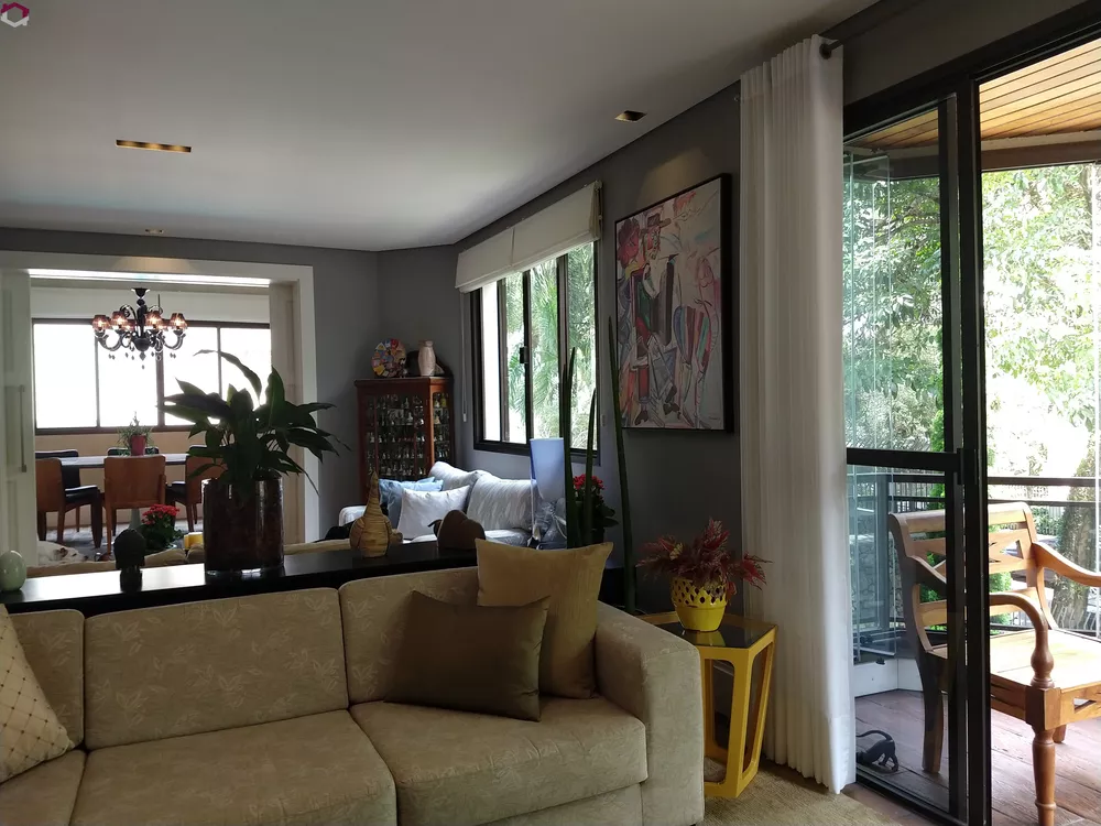 Apartamento à venda com 3 quartos, 214m² - Foto 4