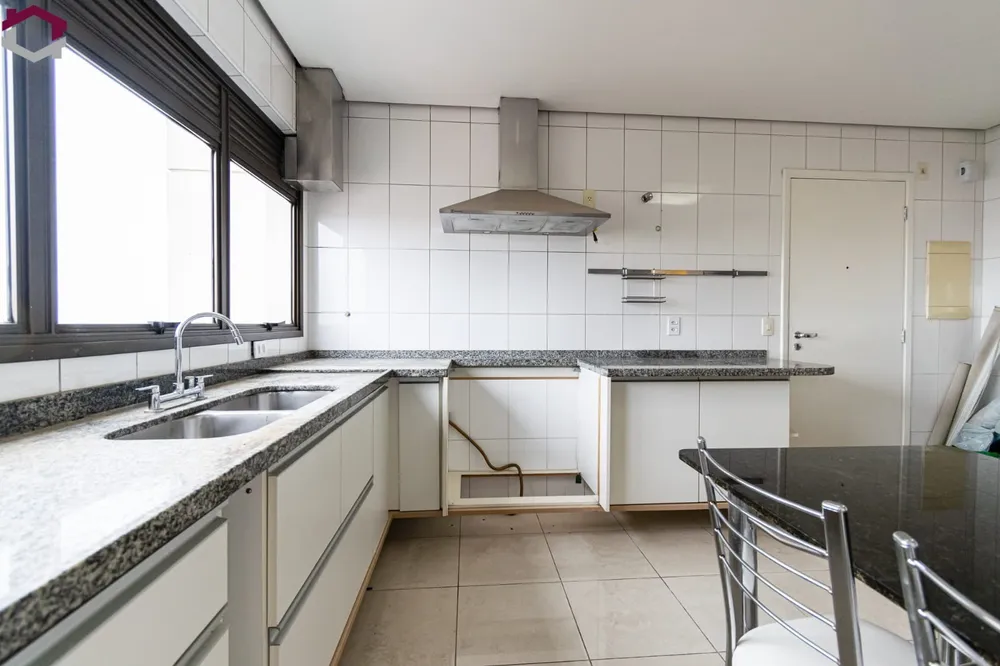 Cobertura, 3 quartos, 277 m² - Foto 10