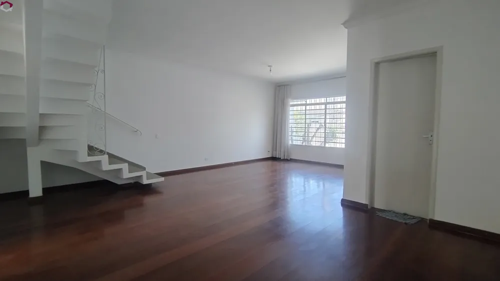 Casa, 4 quartos, 178 m² - Foto 1