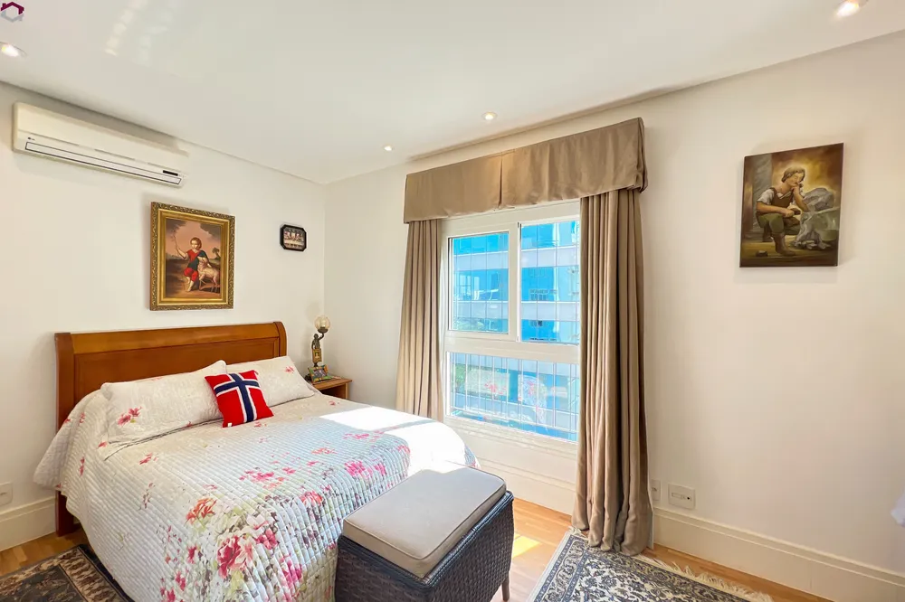 Apartamento, 4 quartos, 310 m² - Foto 10