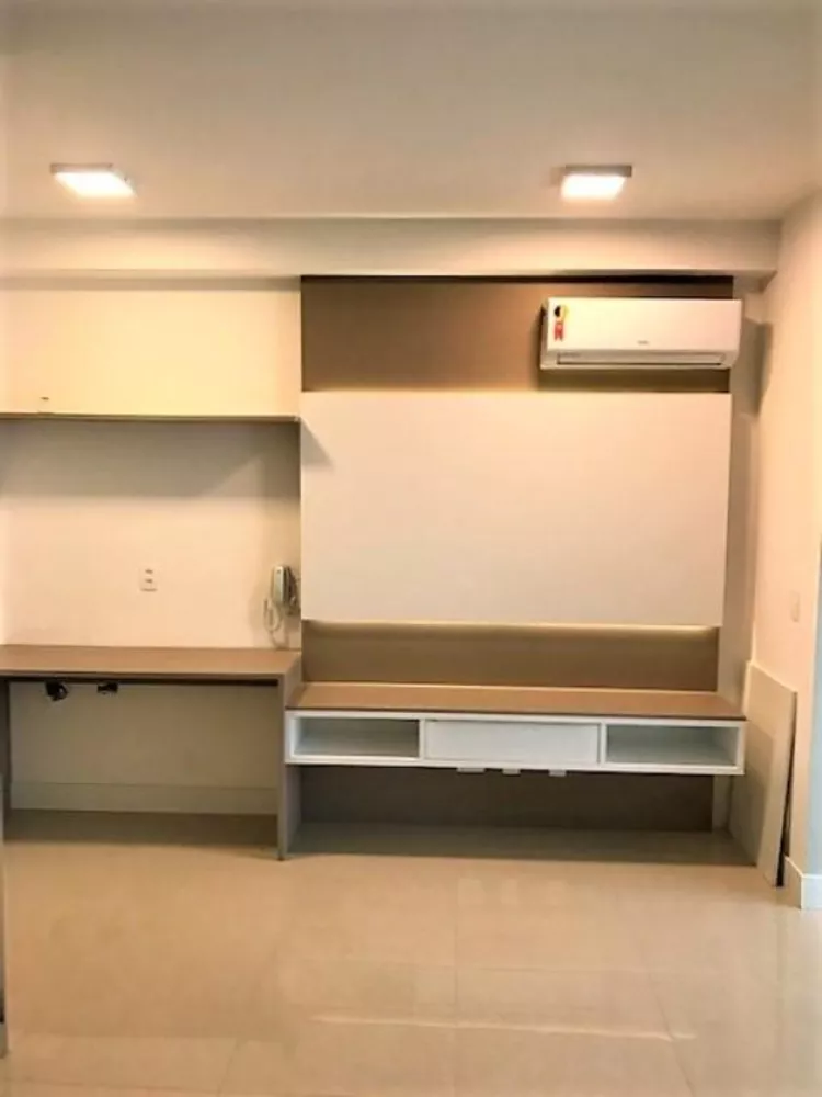 Apartamento à venda com 1 quarto, 33m² - Foto 3