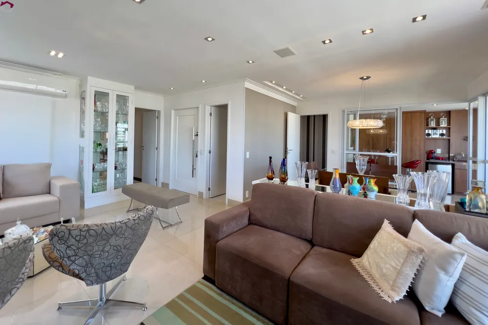 Apartamento, 3 quartos, 171 m² - Foto 1