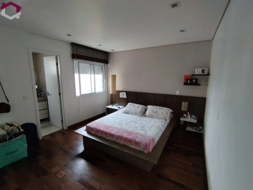 Apartamento, 4 quartos, 215 m² - Foto 9