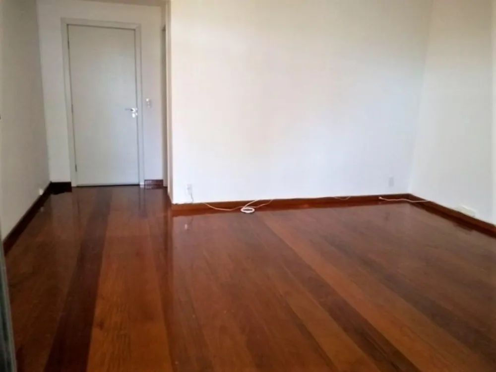 Apartamento, 3 quartos, 100 m² - Foto 1