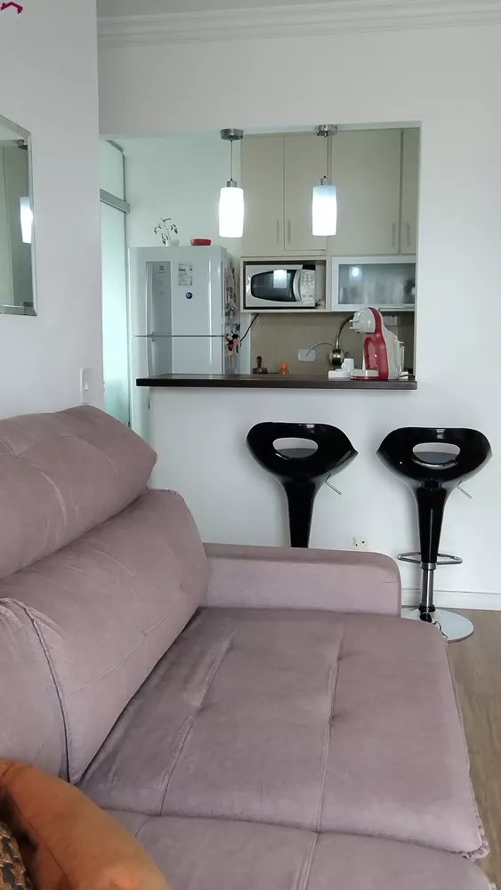 Apartamento à venda com 1 quarto, 34m² - Foto 3