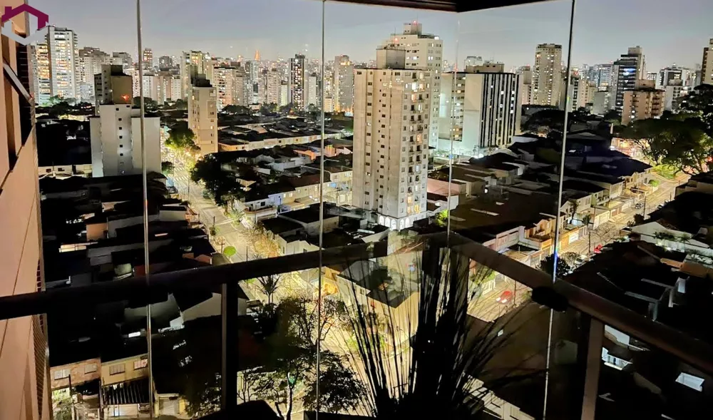 Apartamento à venda com 3 quartos, 134m² - Foto 2