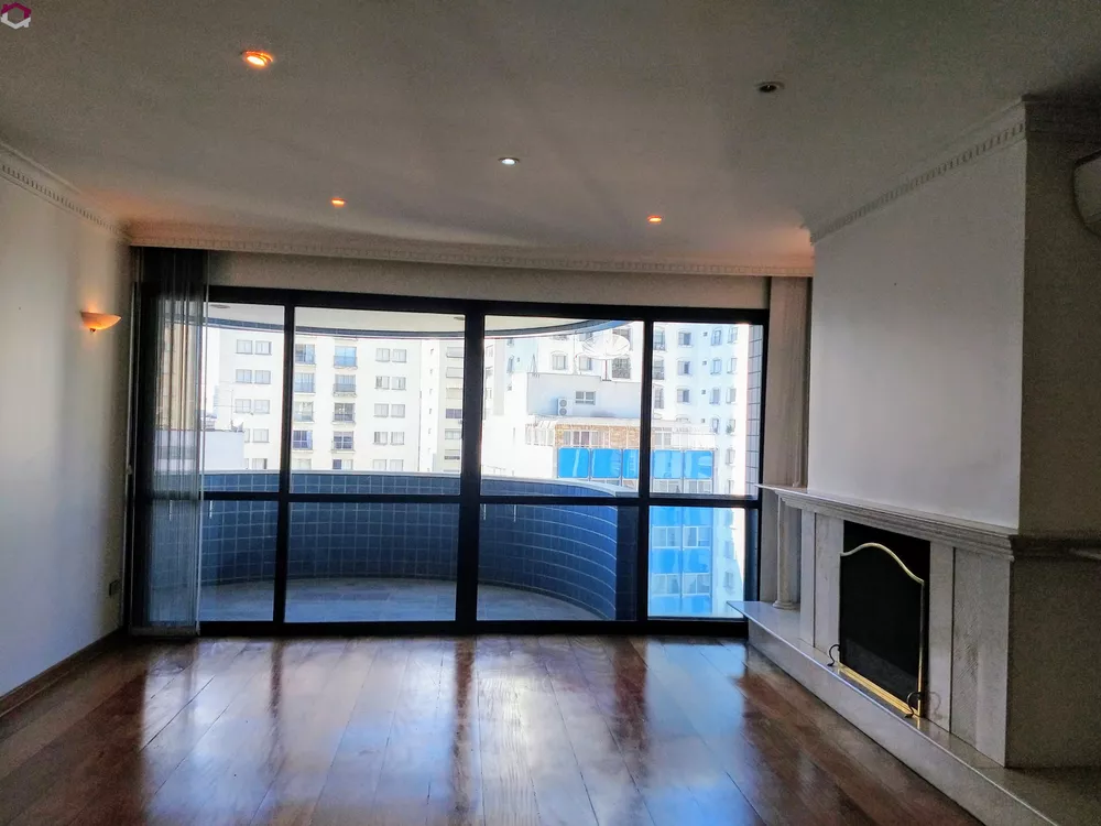 Apartamento à venda com 4 quartos, 240m² - Foto 7