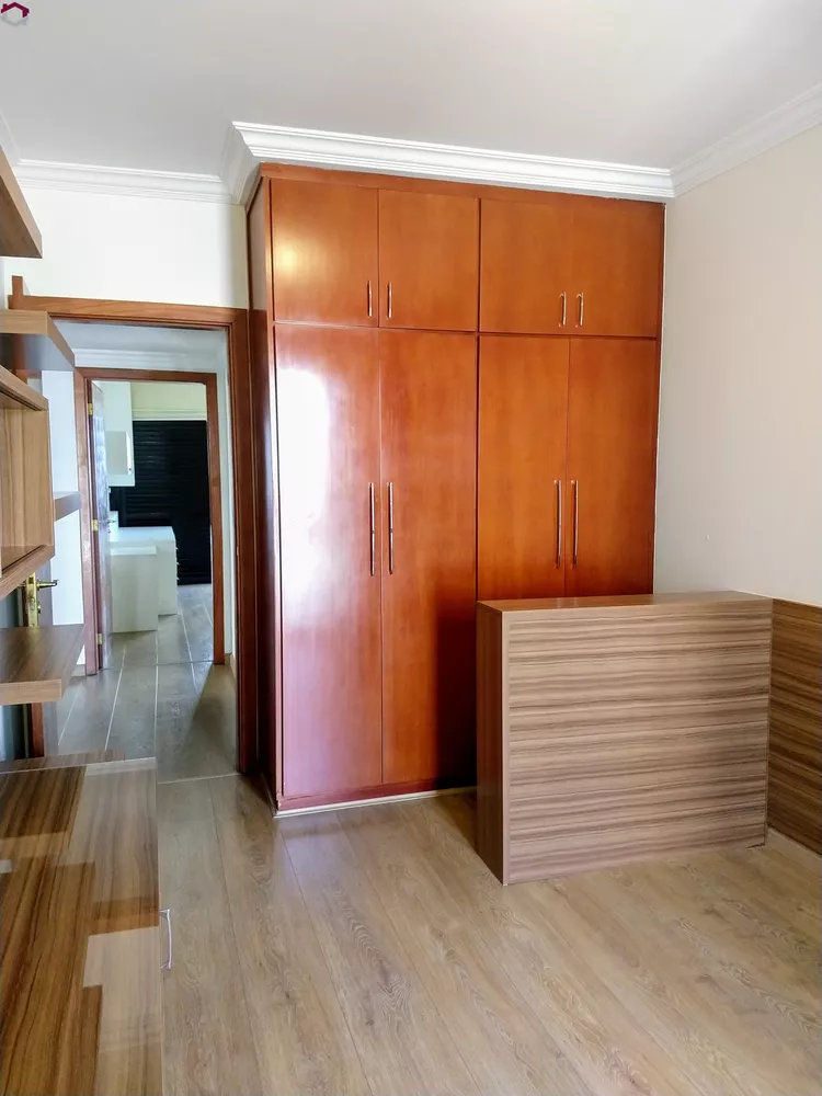 Apartamento à venda com 4 quartos, 240m² - Foto 19